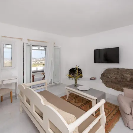 Villa Mira Paros - Luxury Suites-3